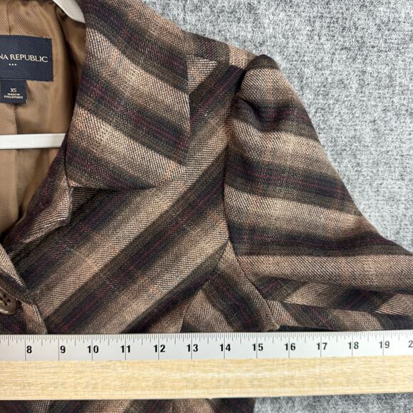Banana Republic Brown Plaid Blazer - Picture 7 of 10